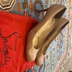 Well loved Louboutins - Simple Pump 70 Patent nude calf
